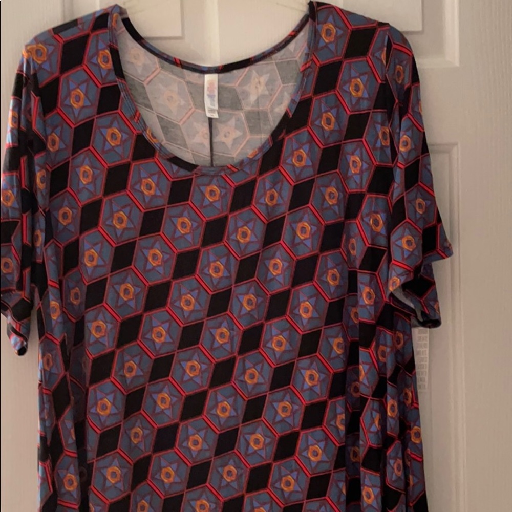 Brand new LuLa Roe 3XL Perfect Tee!